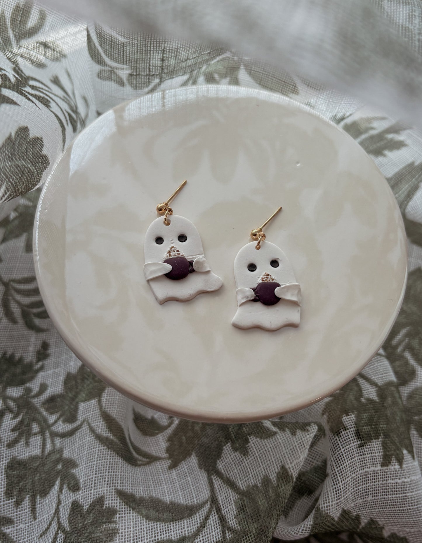 Ghosties!
