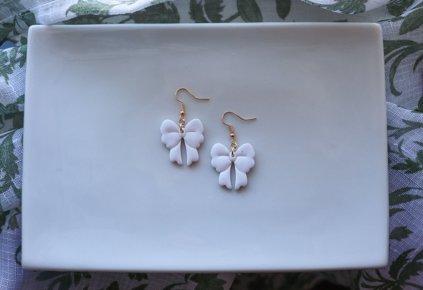 Simple Bows