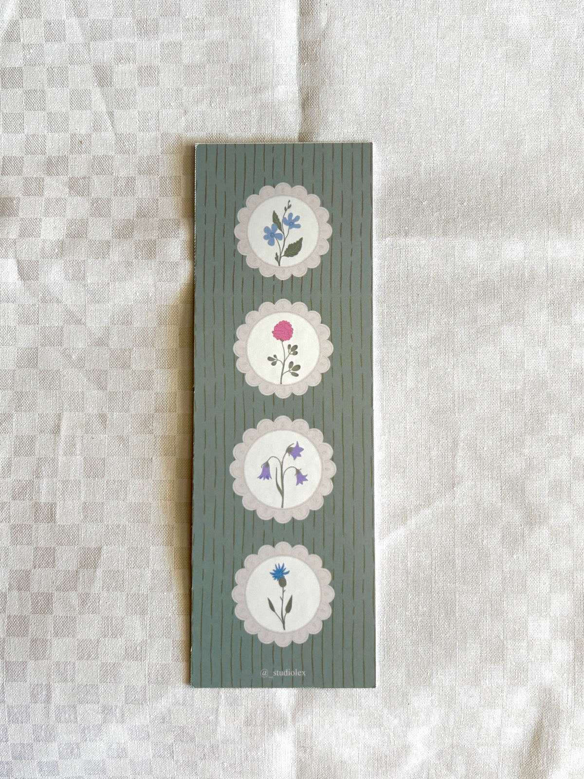 Cottage Florals - Bookmark